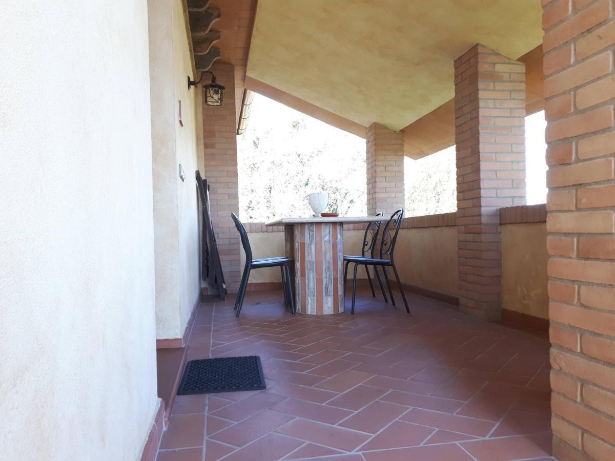 Agriturismo Montemari Villa Палая Екстериор снимка