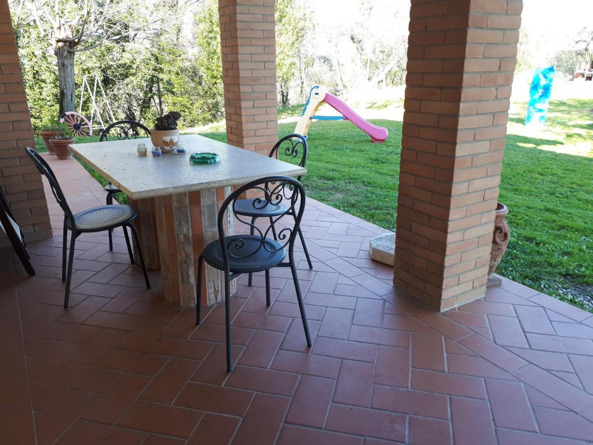 Agriturismo Montemari Villa Палая Екстериор снимка